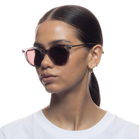 Le Specs Sunglasses - Breezy - Pastel Tort 2351226